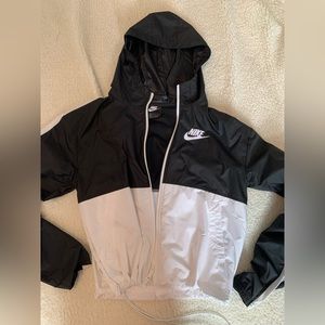 Nike windbreaker